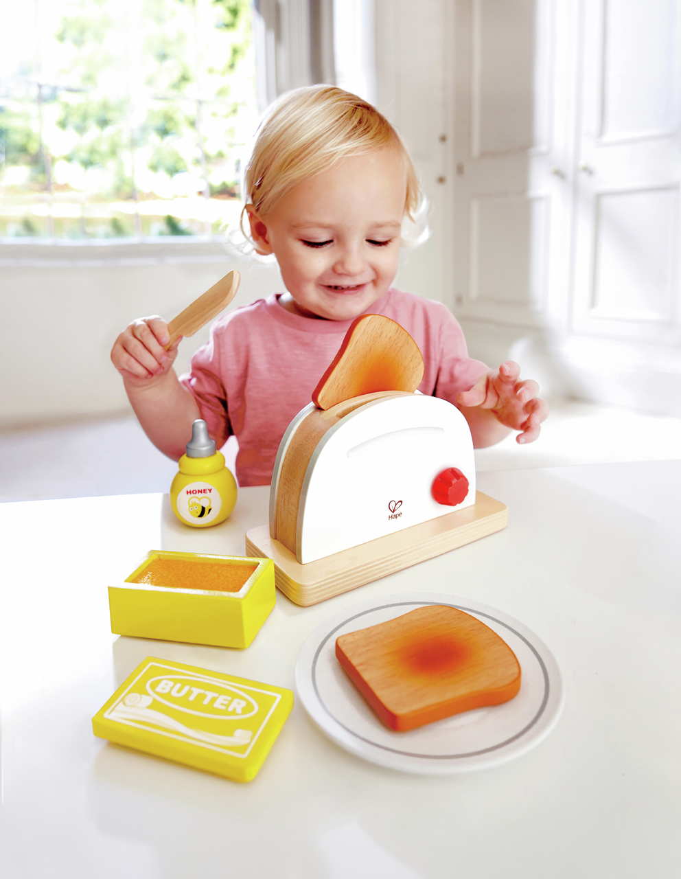 Hape - Pop-up Toaster Set