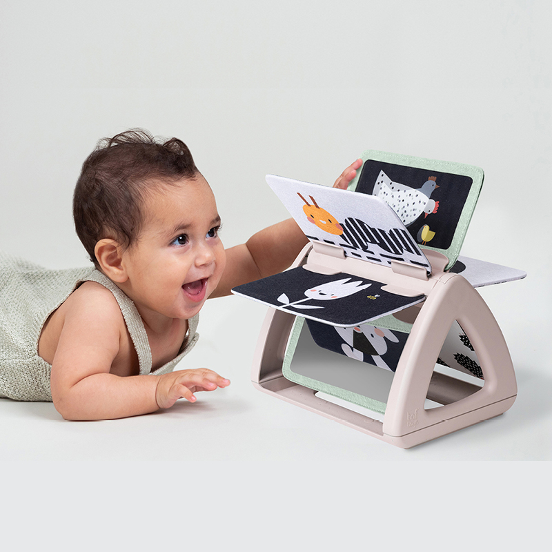Taf Toys - Black and white spinning book