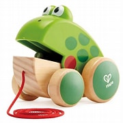 Hape forg pull along